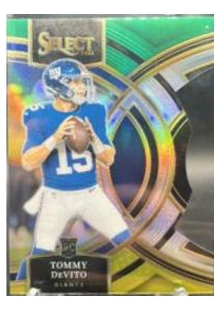 2023 Panini Select Base Set Tommy DeVito Green Yellow Prizm Die-Cut #102 card