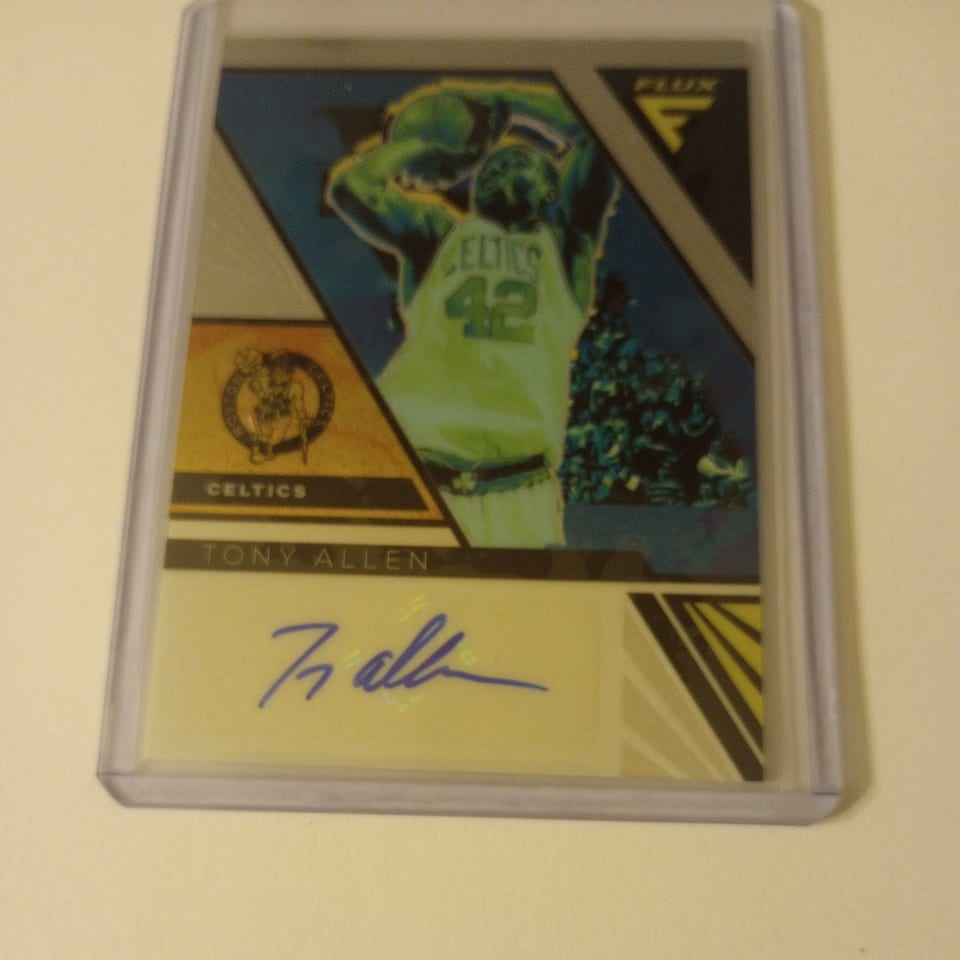 2022-23 Panini Flux Flux Signatures Tony Allen #FS-TYA card