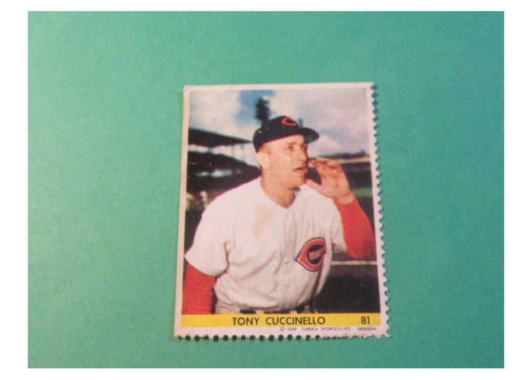1949 Eureka Sportstamps Tony Cuccinello #81 card