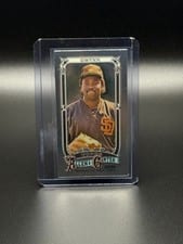 Tony Gwynn 2025 Topps Allen & Ginter Mini Chrome card