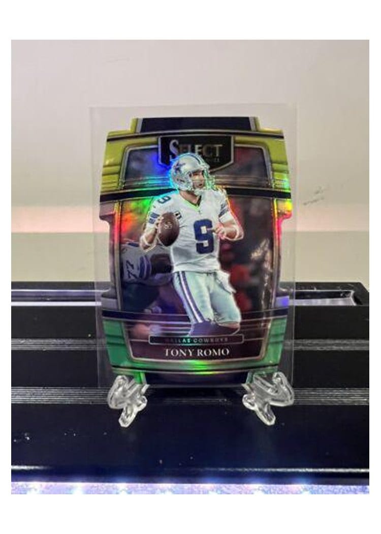 2021 Panini Select Base Set Tony Romo Green and Yellow Die Cut #42 card