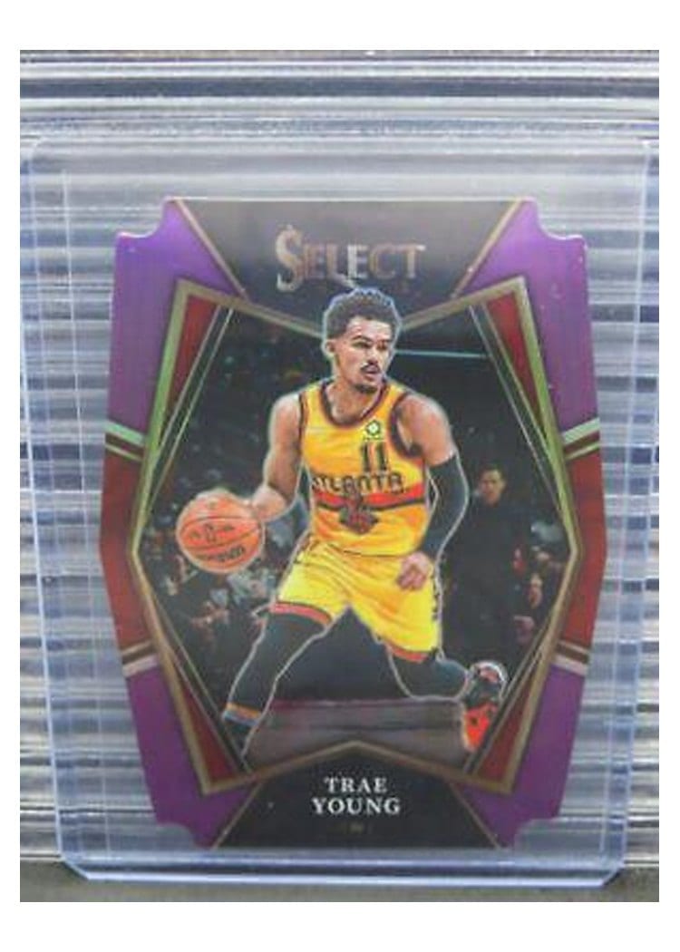 2021-22 Panini Select Base Set Trae Young #131 card