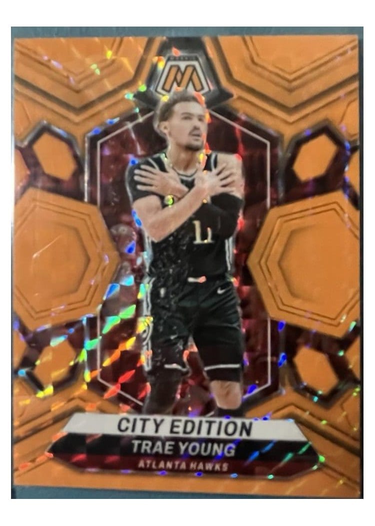 2023-24 Panini Mosaic Base Set Trae Young #107 card