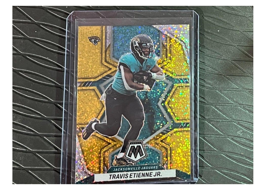 2022 Panini Mosaic Base Set Travis Etienne Jr #90 card