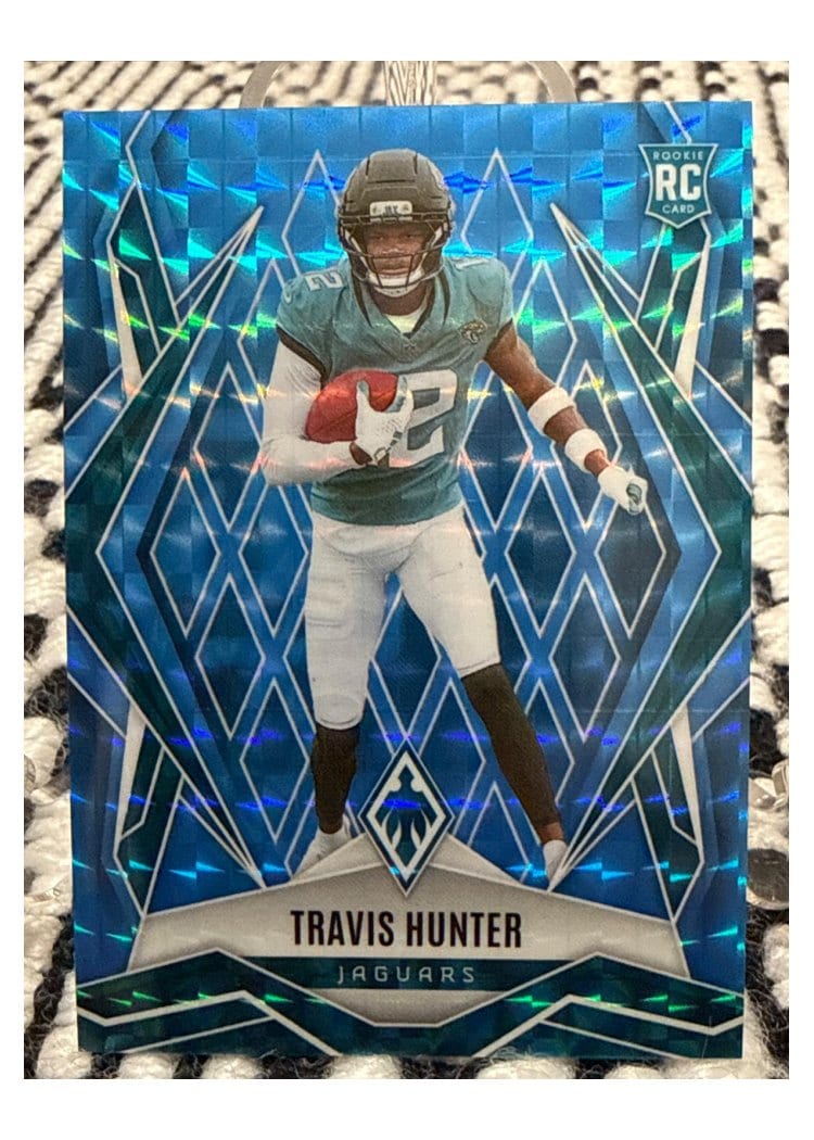 2025 Panini Phoenix Travis Hunter #157 card