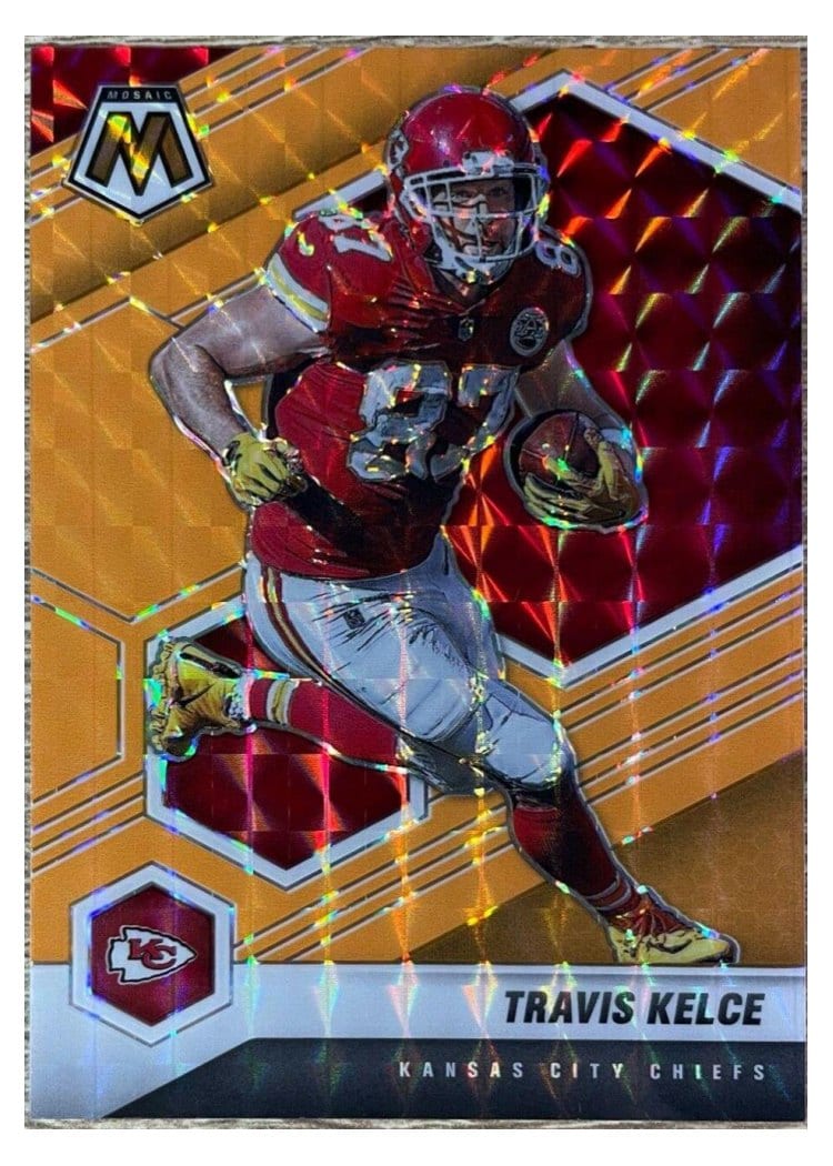 2021 Panini Mosaic Base Set Travis Kelce #4 card