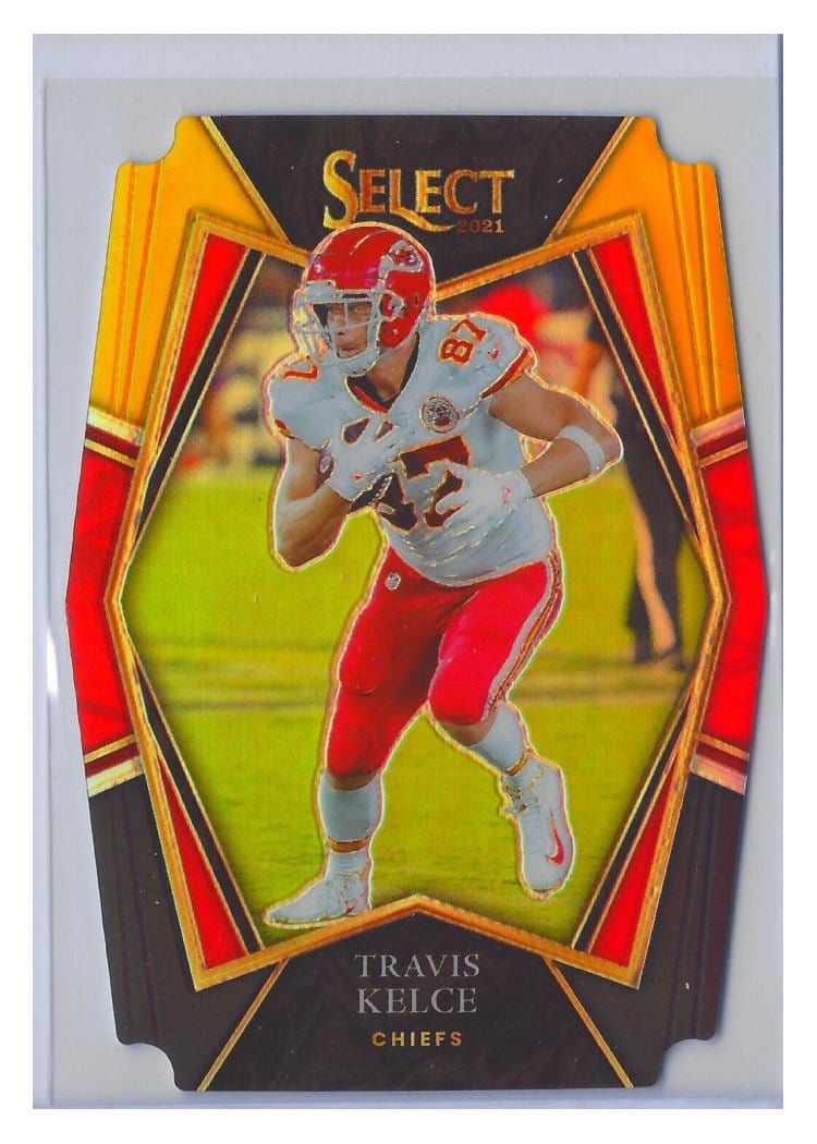 2021 Panini Select Base Set Travis Kelce Green and Black Snakeskin #118 card