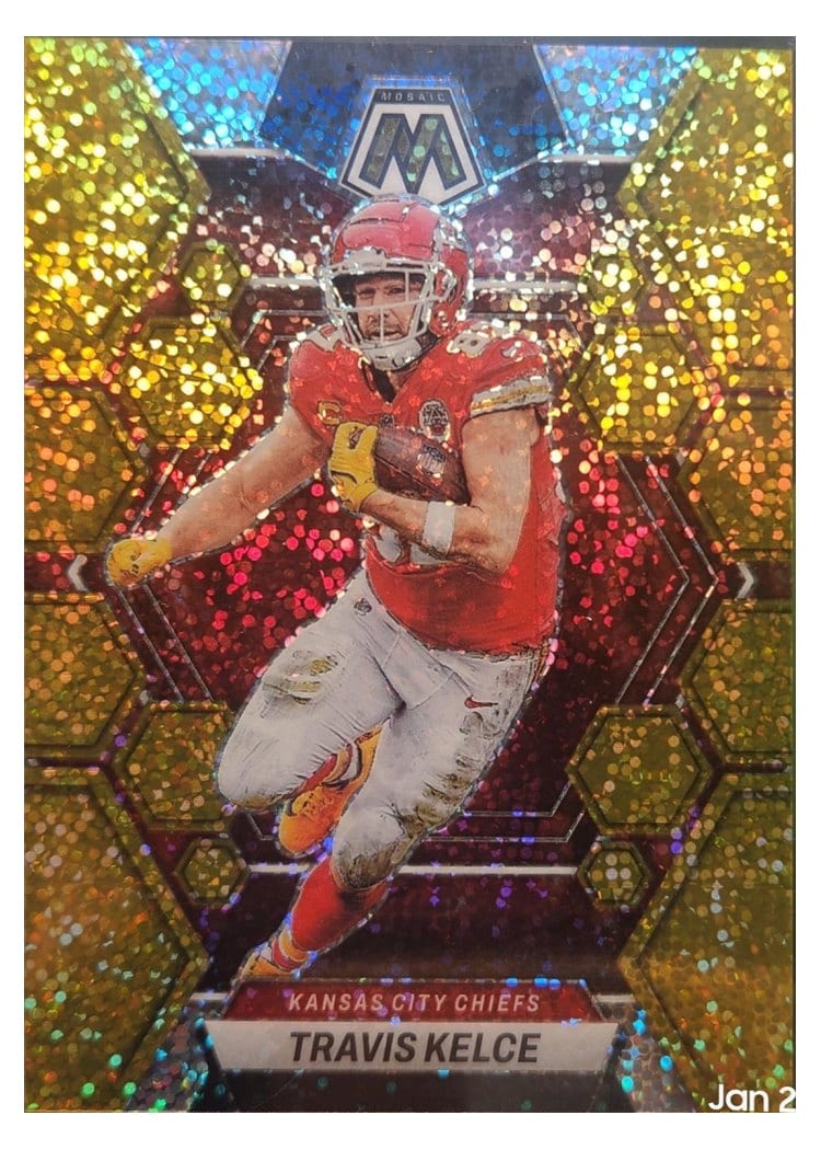 2023 Panini Mosaic Base Set Travis Kelce Gold Sparkle #113 card