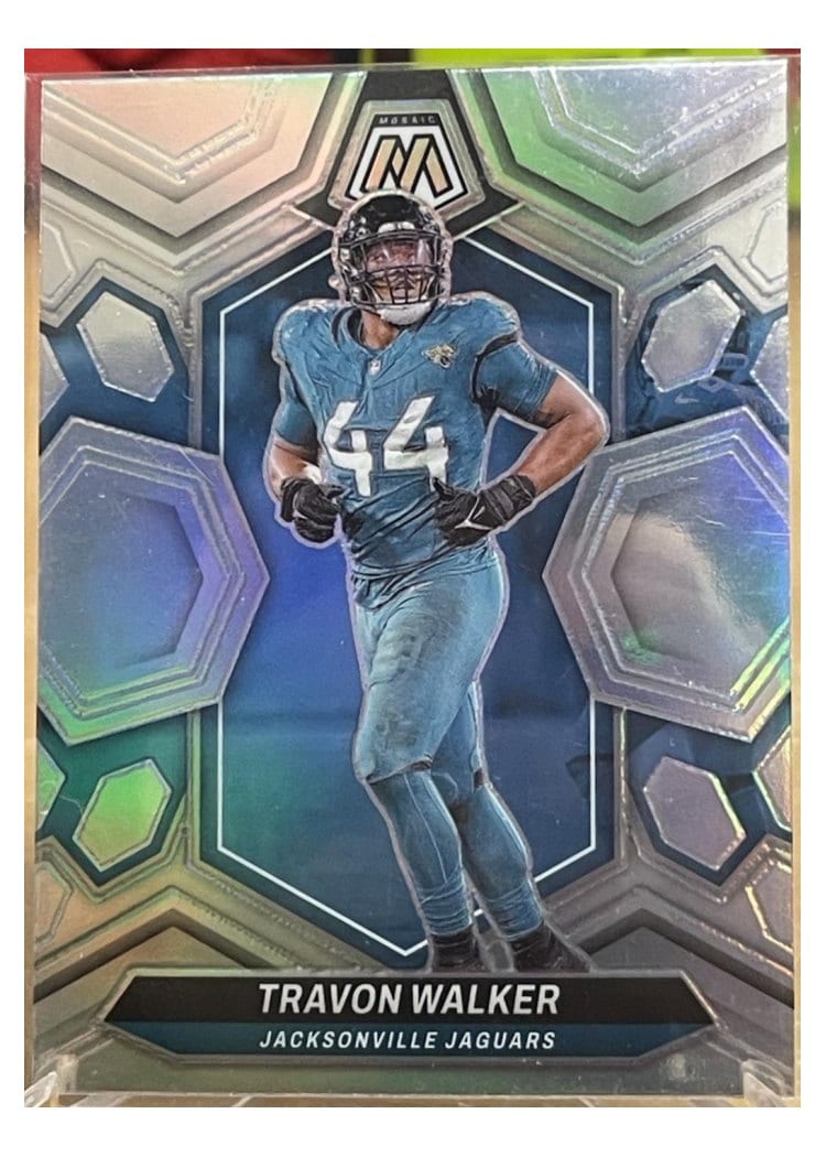 2024 Panini Mosaic Base Set Travon Walker #105 card