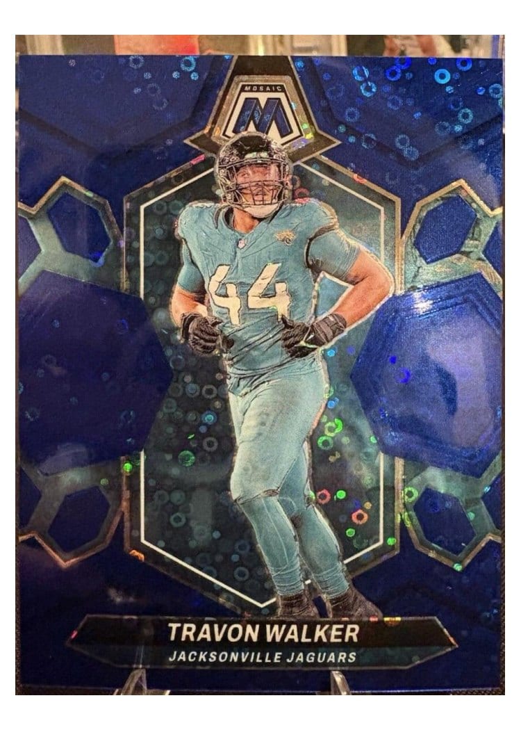 2024 Panini Mosaic Base Set Travon Walker #105 card