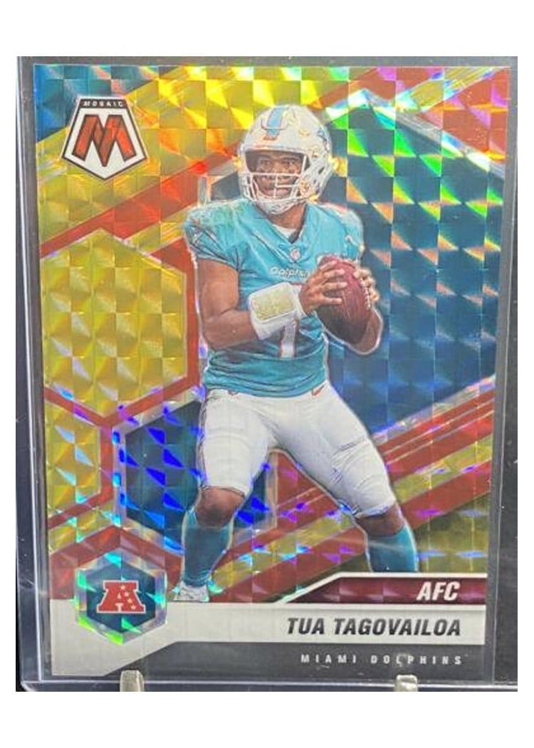 2021 Panini Mosaic Base Set Tua Tagovailoa #228 card