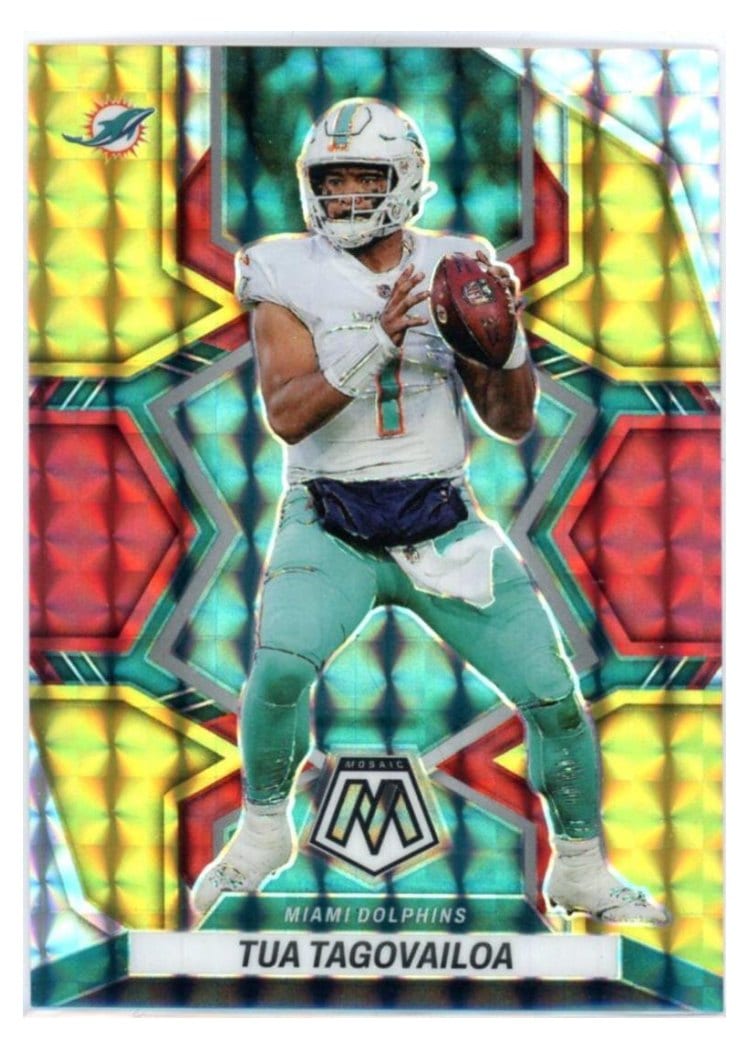 2022 Panini Mosaic Base Set Tua Tagovailoa #121 card