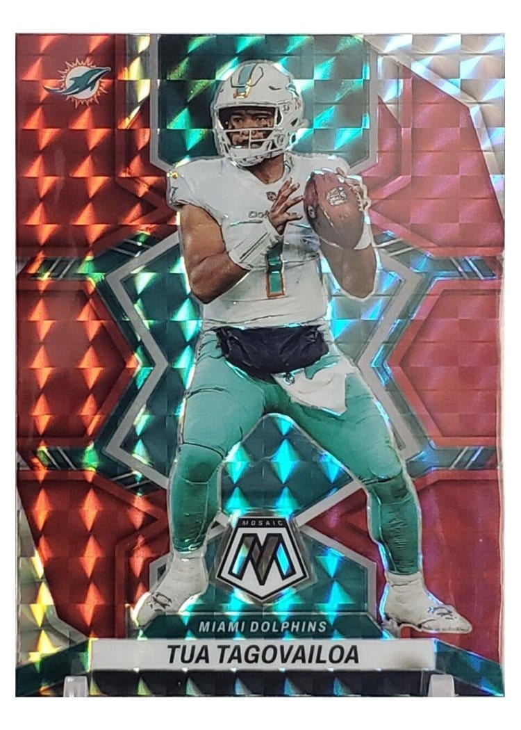 2022 Panini Mosaic Base Set Tua Tagovailoa #121 card