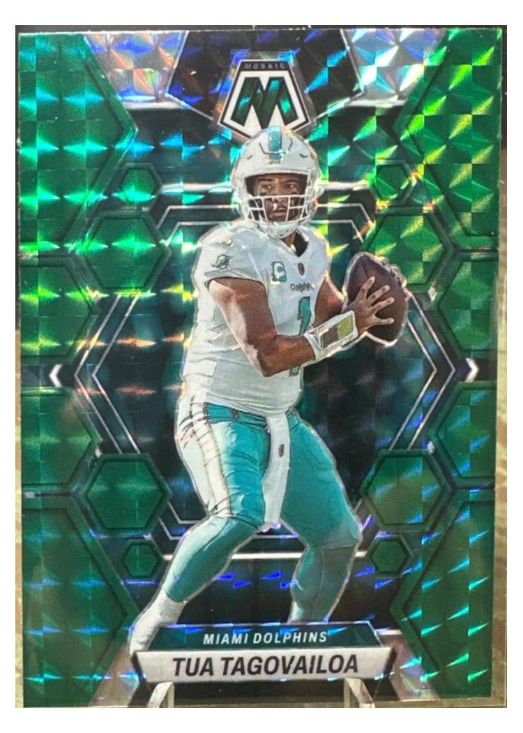 2023 Panini Mosaic Base Set Tua Tagovailoa #143 card