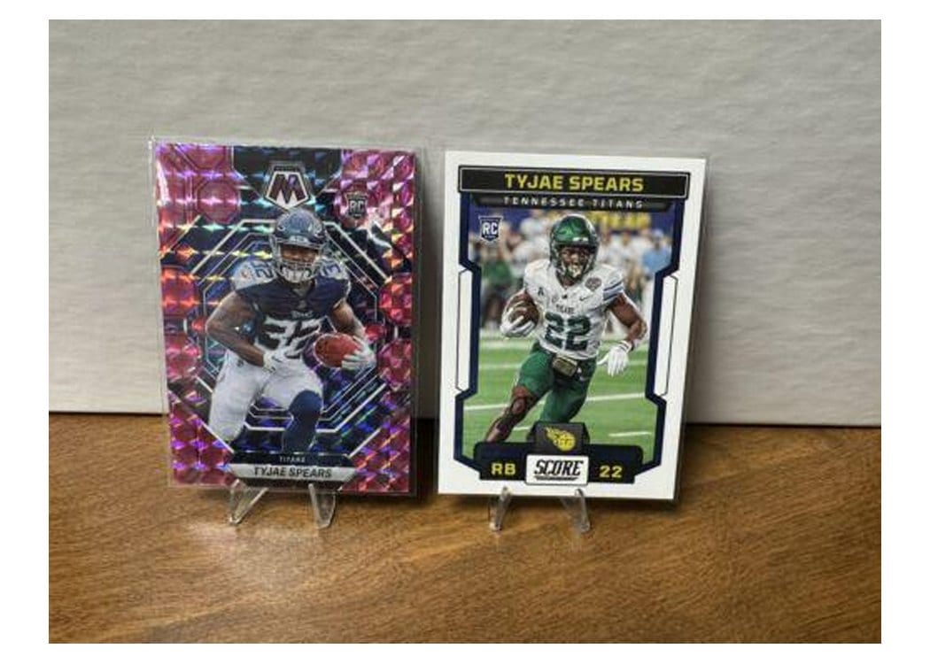 2023 Panini Mosaic Base Set Tyjae Spears #369 card