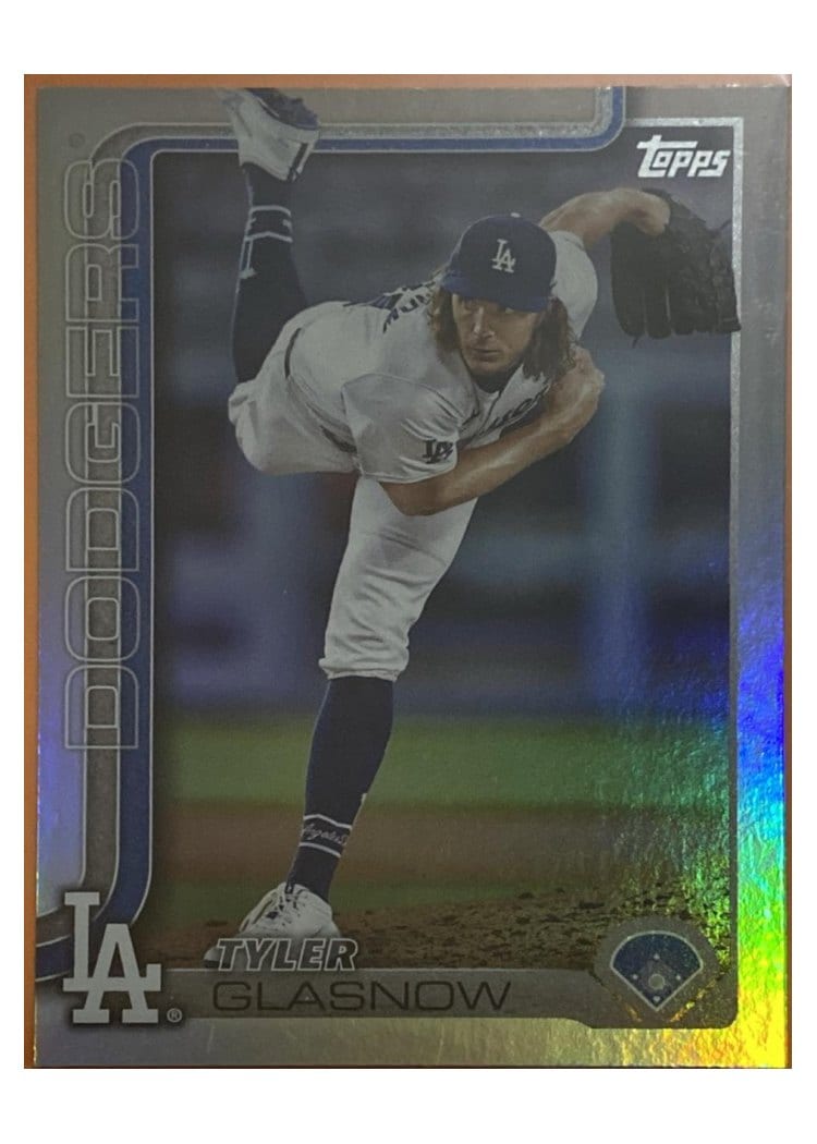 2025 Topps Base Set Tyler Glasnow #201 card