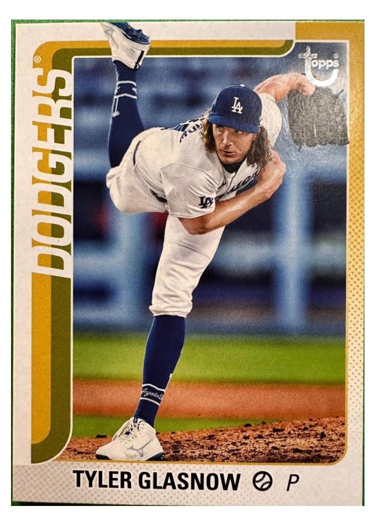 2025 Topps Base Set Tyler Glasnow #201 card
