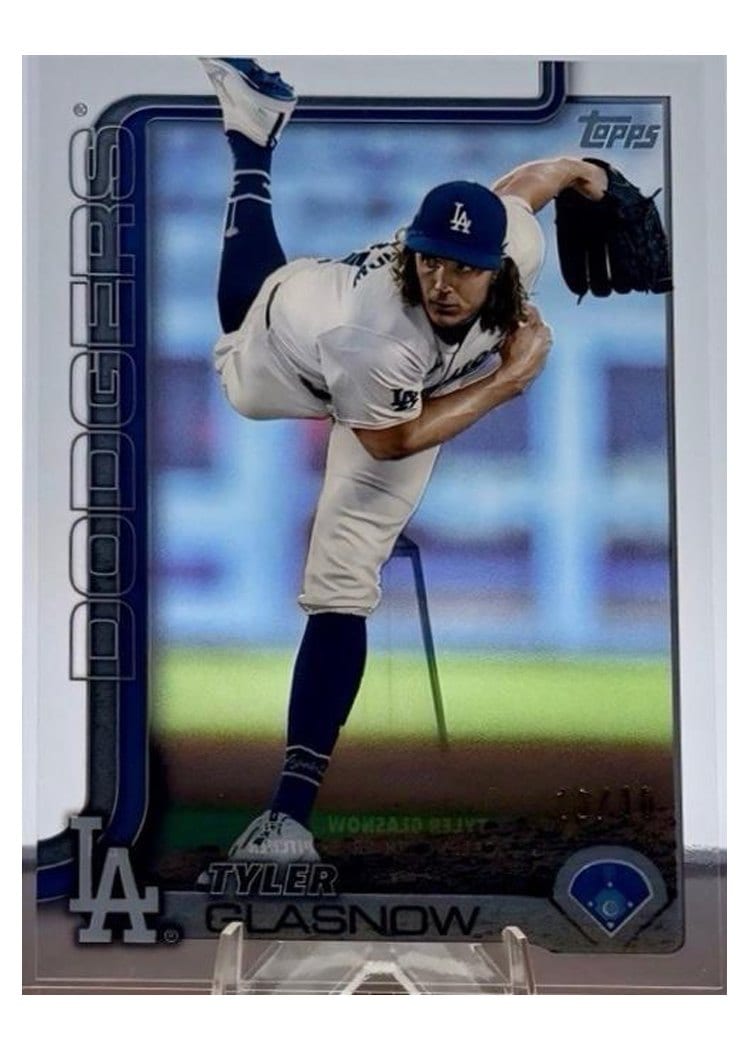 2025 Topps Base Set Tyler Glasnow #201 card