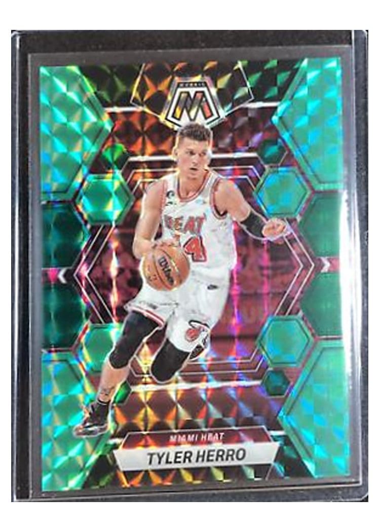 2022-23 Panini Mosaic Base Set Tyler Herro #104 card