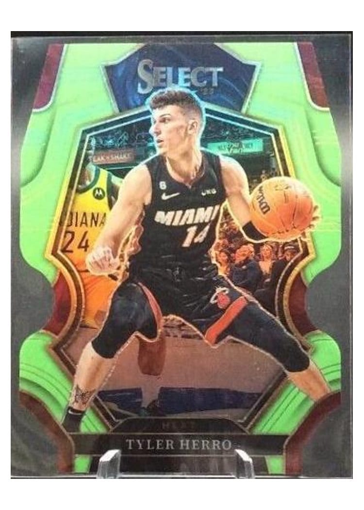 2022-23 Panini Select Base Set Tyler Herro #143 card