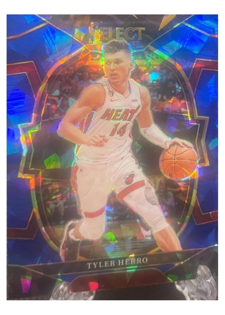 2022-23 Panini Select Base Set Tyler Herro #43 card