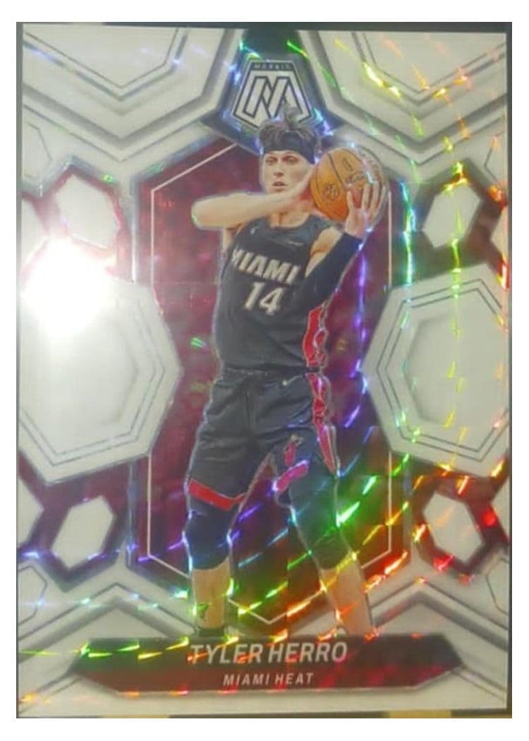 2023-24 Panini Mosaic Base Set Tyler Herro #11 card