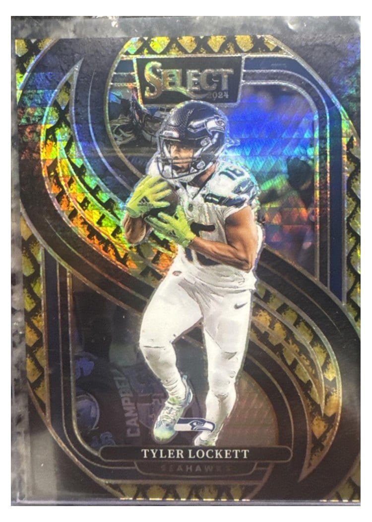 2024 Panini Select Base Set Tyler Lockett Gold Dragon Scale Prizm #199 card
