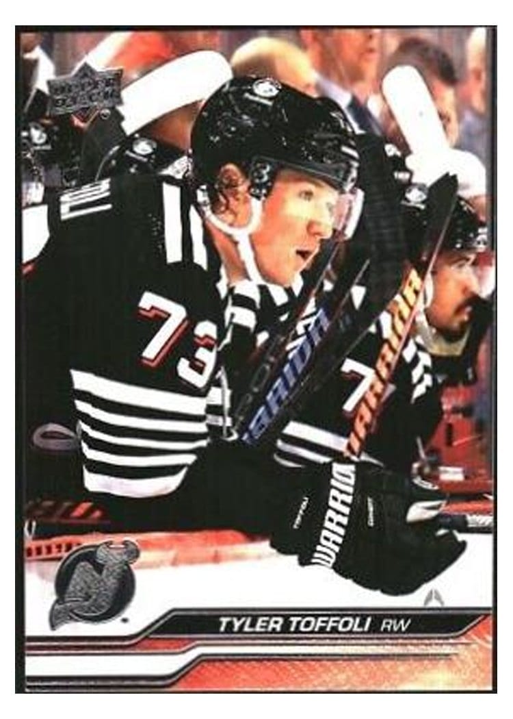 2023-24 Upper Deck Base Set Tyler Toffoli #582 card