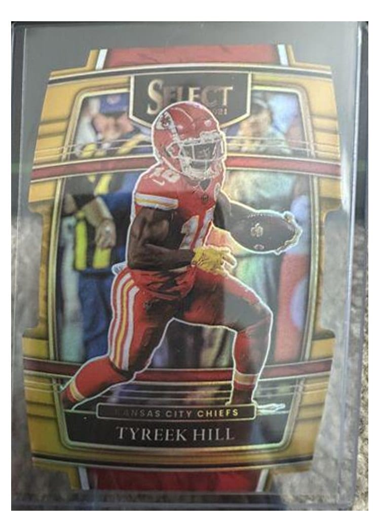 2021 Panini Select Base Set Tyreek Hill #18 card