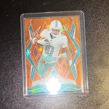 2025 Panini Phoenix Base Set Tyreek Hill #43