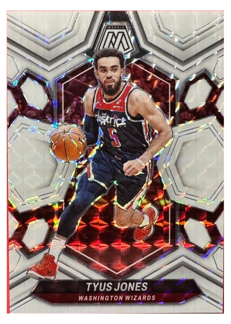 2023-24 Panini Mosaic Base Set Tyus Jones #176 card