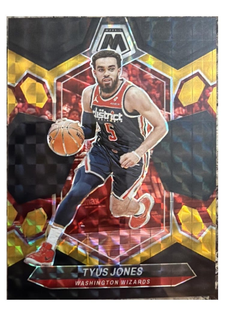 2023-24 Panini Mosaic Base Set Tyus Jones #176 card
