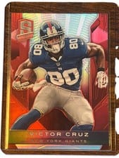 2013 Panini Spectra Victor Cruz Spectra Red #68 card