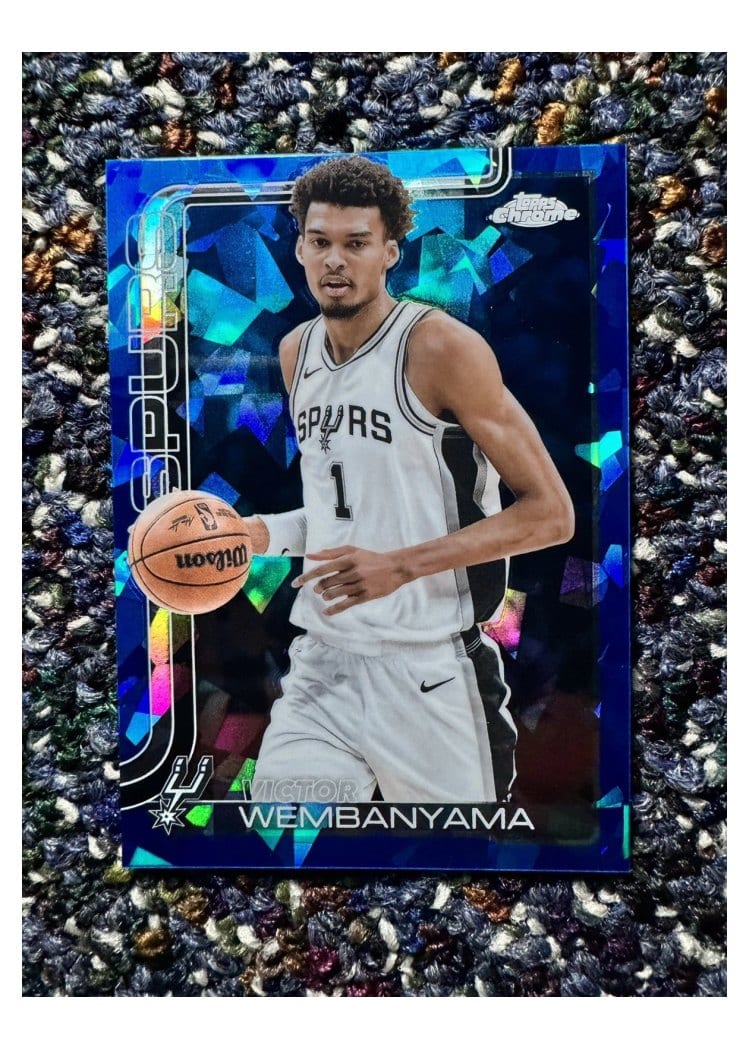 2025-26 Topps Chrome Sapphire Base Set Victor Wembanyama #221 card