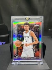 2025 Topps Chrome Victor Wembanyama #221 card