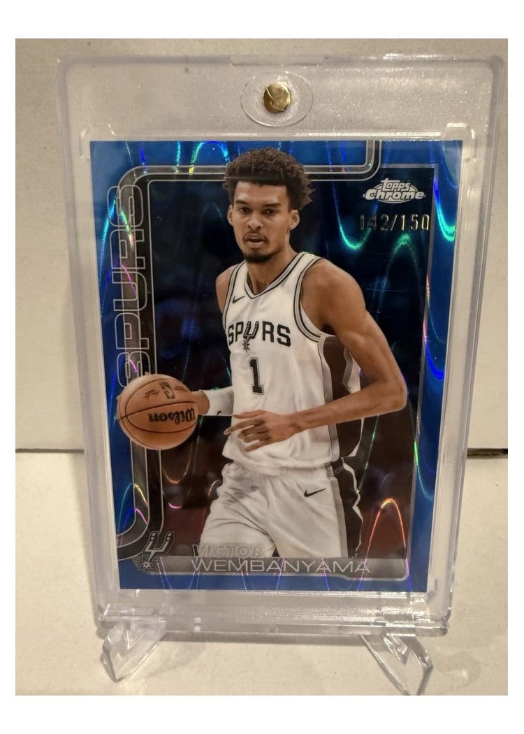2025 Topps Chrome Victor Wembanyama #221 card