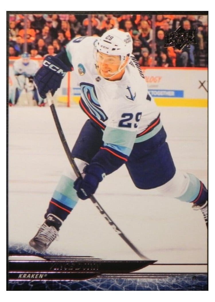 2024-25 Upper Deck Base Set Vince Dunn #157 card