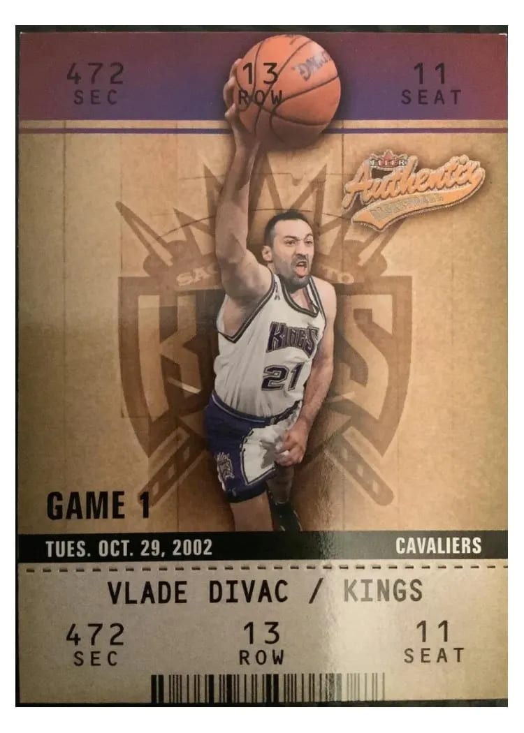 2002 Fleer Authentix Vlade Divac #77 card