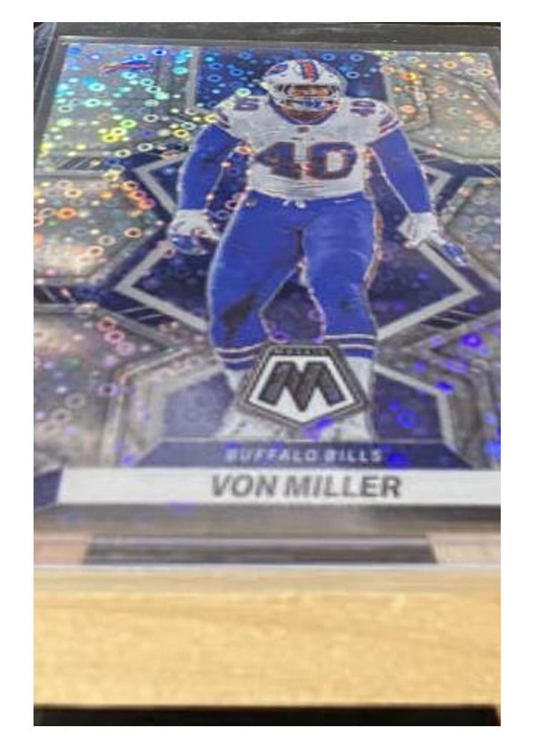 2022 Panini Mosaic Base Set Von Miller #202 card