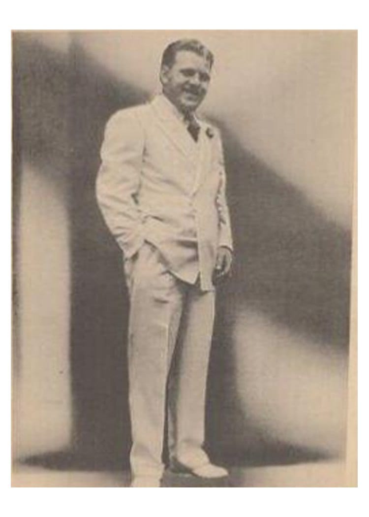 1939 O-Pee-Chee V301-1 Walter 'Turk' Broda #2 card