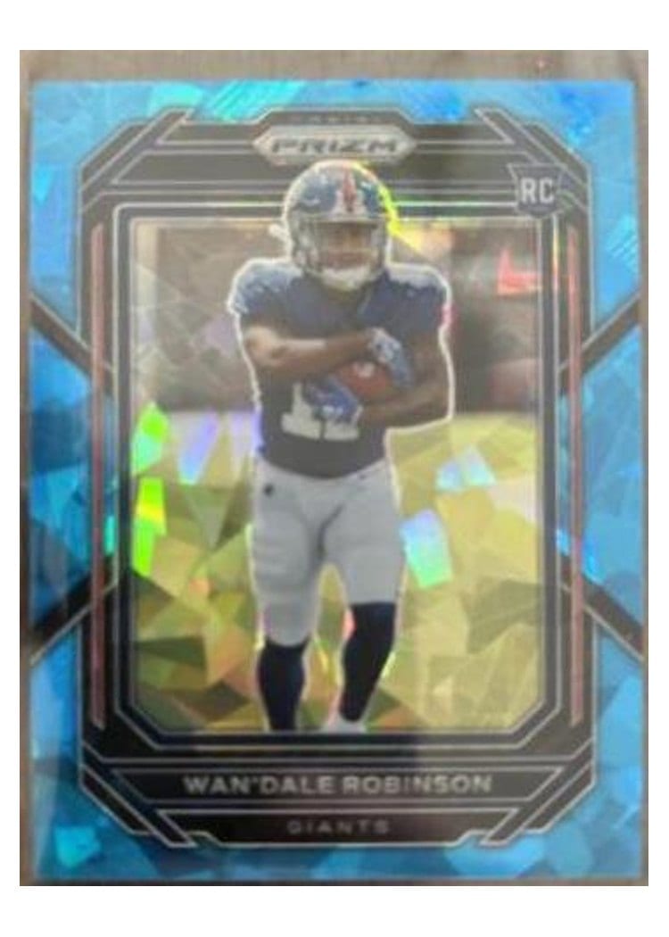 2022 Panini Prizm Base Set Wan'Dale Robinson #315 card