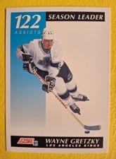1991 Score Canadian Wayne Gretzky Bilingual Purple Border #100 card
