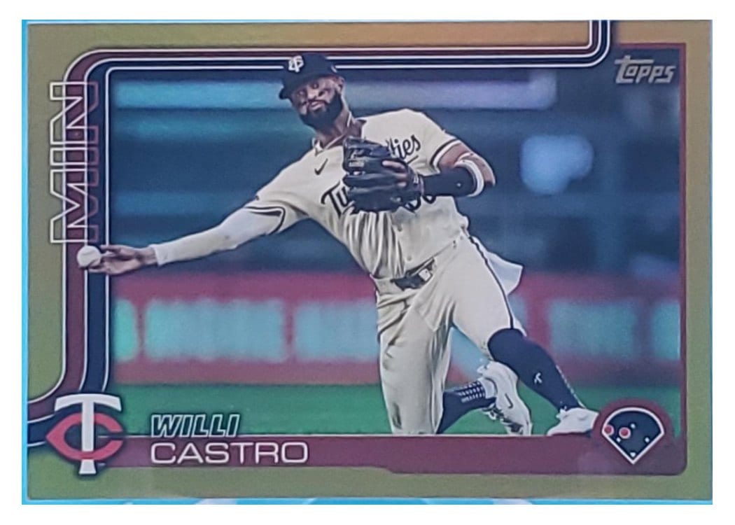 2025 Topps Base Set Willi Castro #155 card