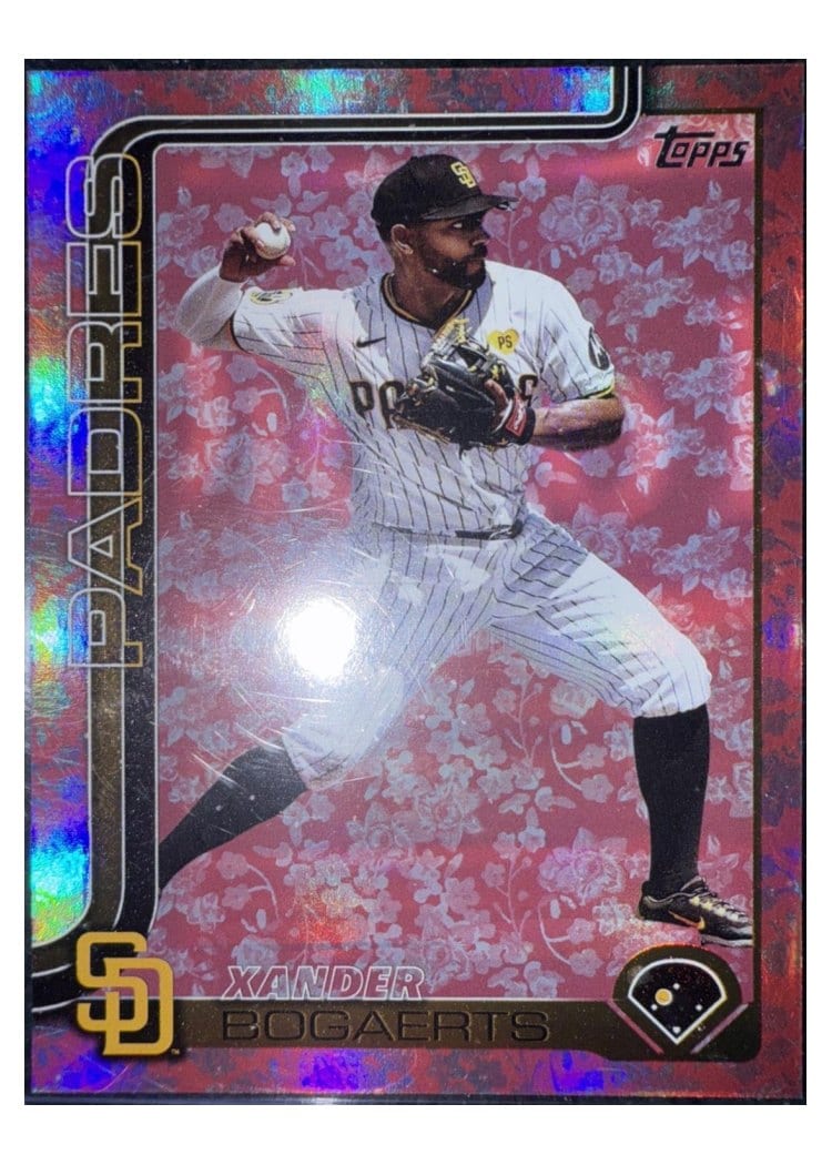 2025 Topps Base Set Xander Bogaerts Flowers #19 card