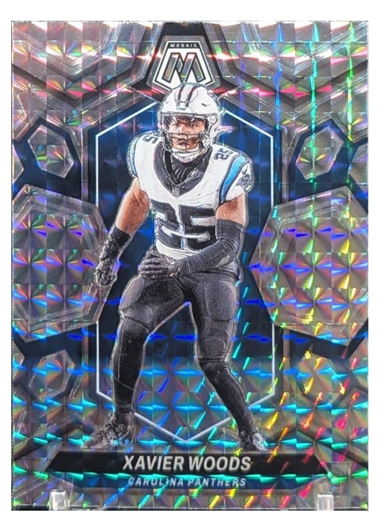 2024 Panini Mosaic Base Set Xavier Woods #34 card