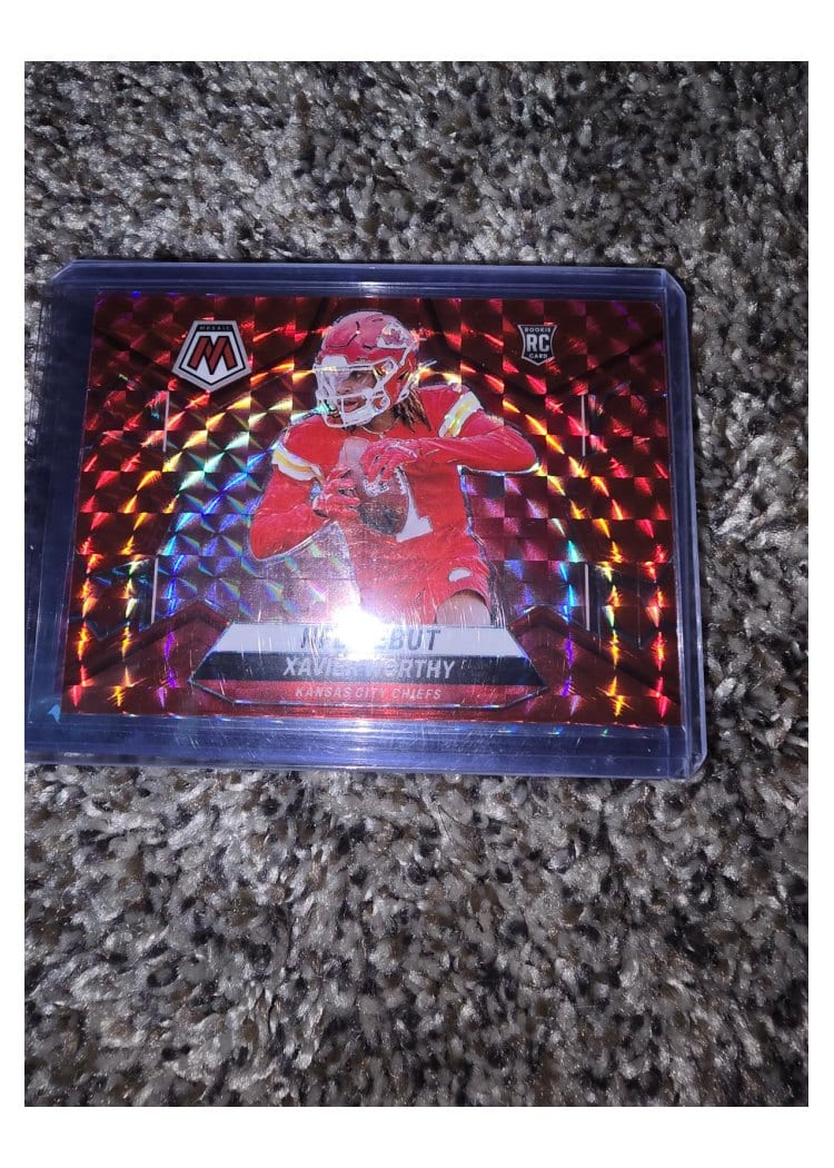 2024 Panini Mosaic Base Set Xavier Worthy #285 card