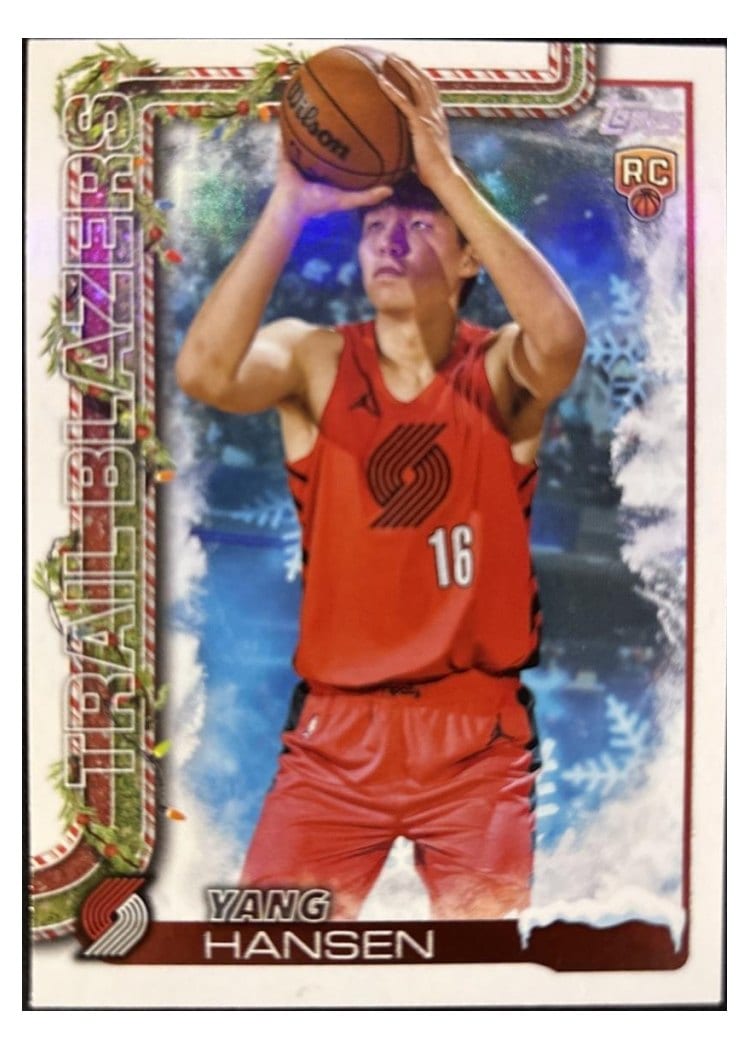 2025-26 Topps Holiday SSP Photo Variations Yang Hansen #SSV-YH card