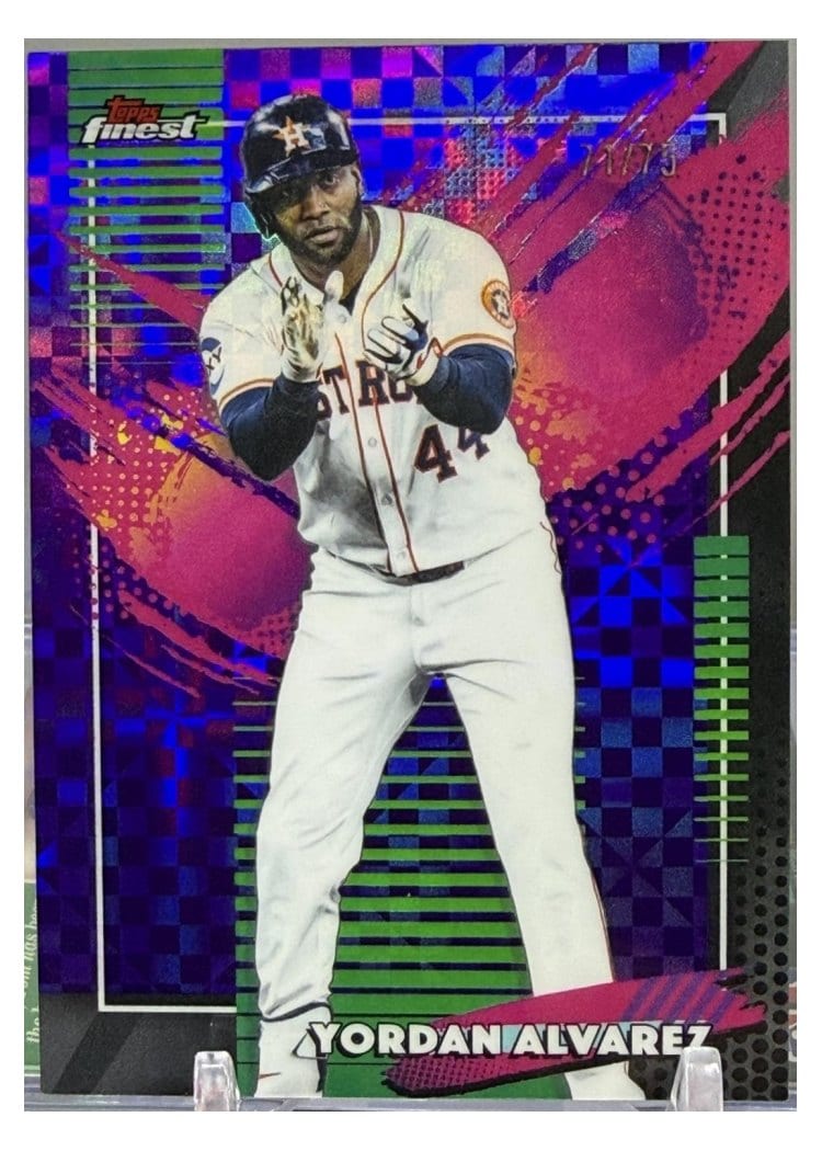 2026 Topps Finest Yordan Alvarez #261 card