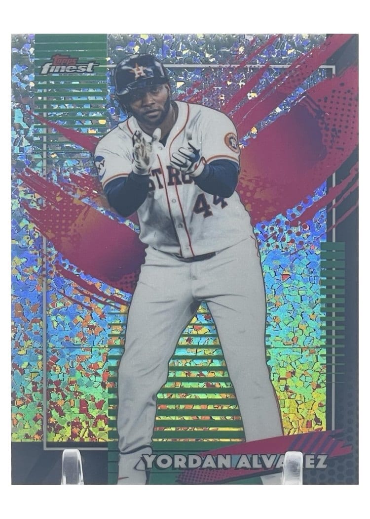 2026 Topps Finest Yordan Alvarez #261 card