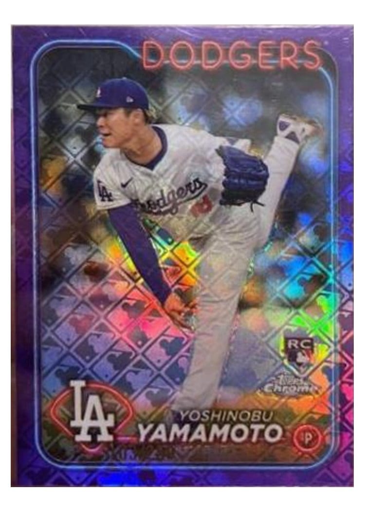 2024 Topps Chrome Yoshinobu Yamamoto #18 card